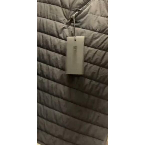 Neighborhood Size Large (4) NWT’s vest NWT’s $350 - Picture 4 of 10